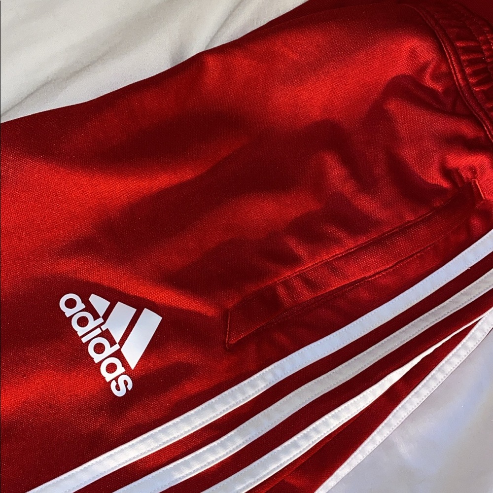 Addida sweats
